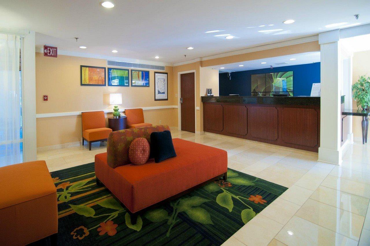Days Inn By Wyndham Florence Near Civic Center Extérieur photo