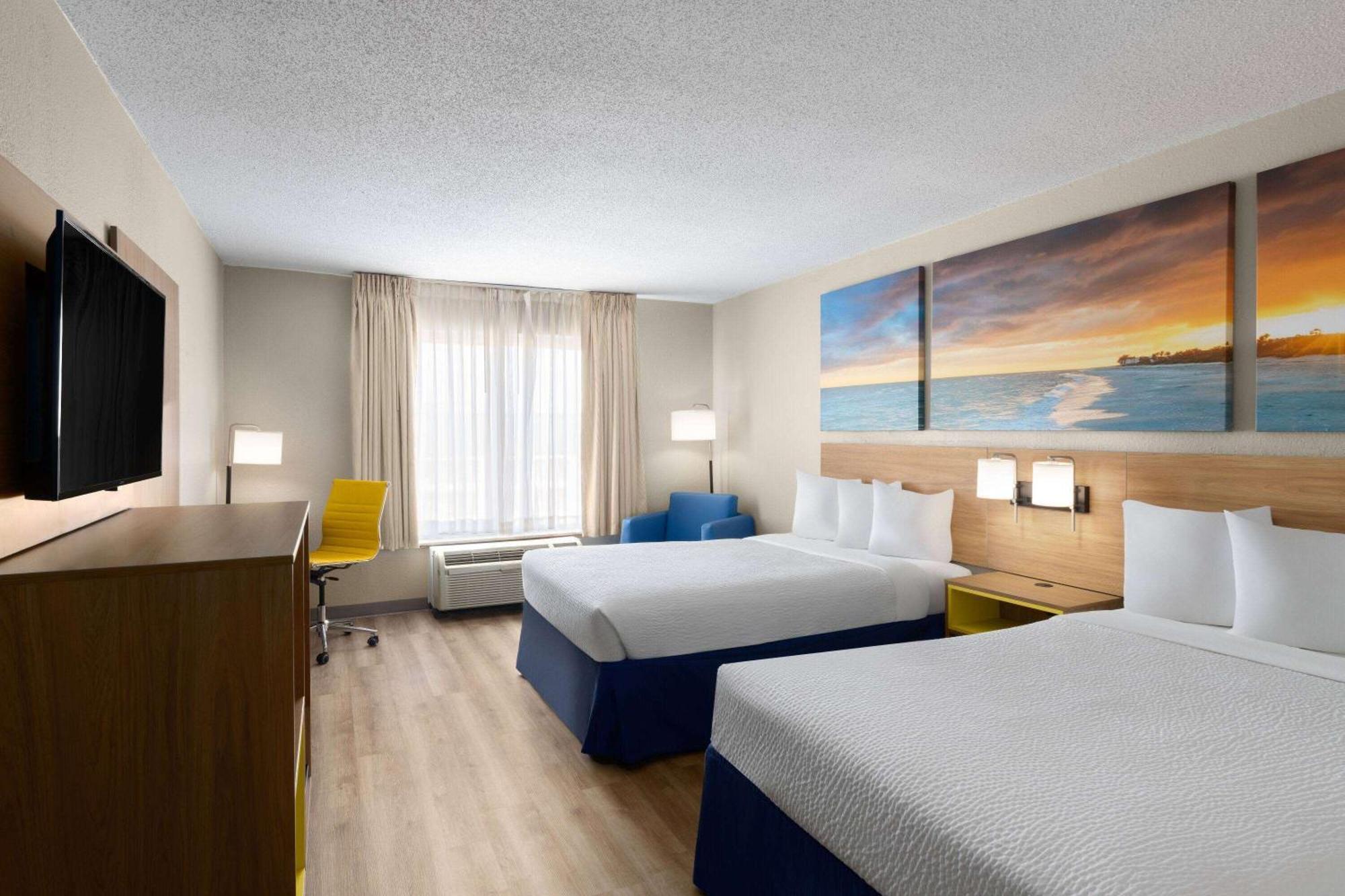 Days Inn By Wyndham Florence Near Civic Center Extérieur photo