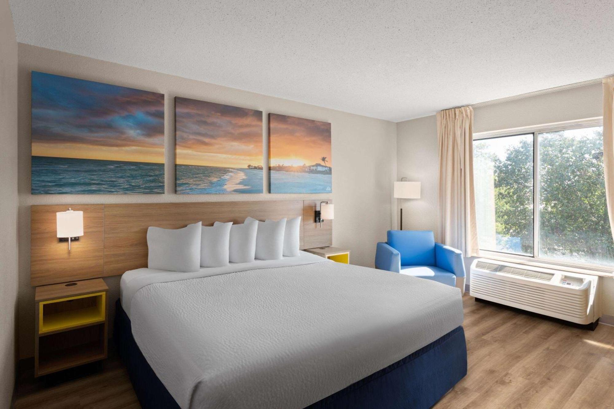 Days Inn By Wyndham Florence Near Civic Center Extérieur photo