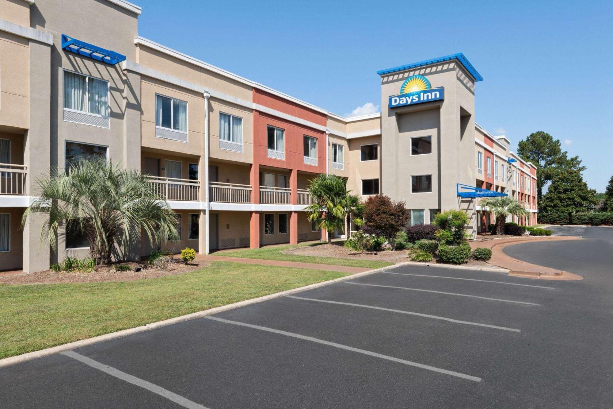 Days Inn By Wyndham Florence Near Civic Center Extérieur photo
