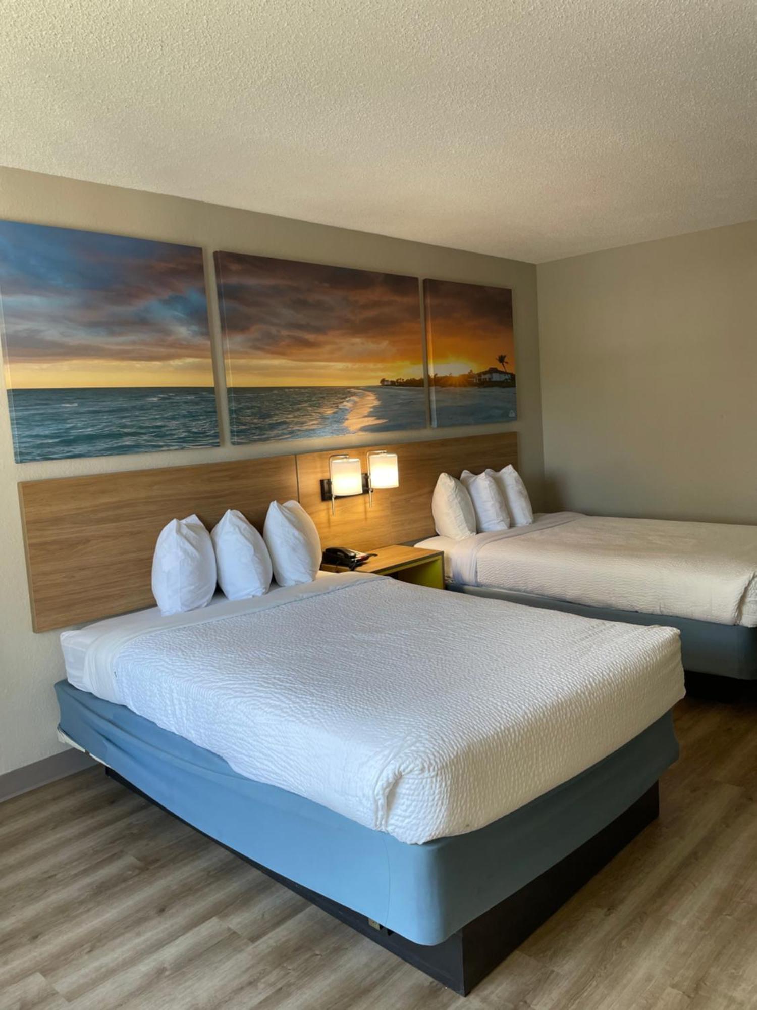 Days Inn By Wyndham Florence Near Civic Center Extérieur photo
