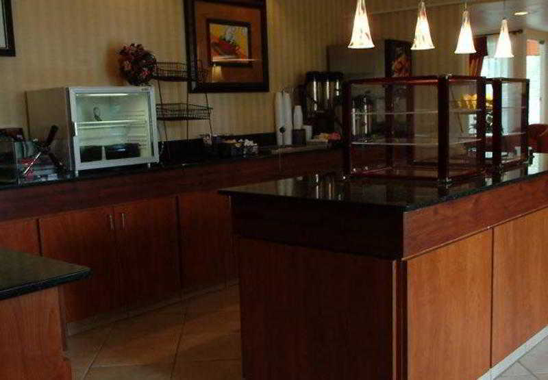 Days Inn By Wyndham Florence Near Civic Center Extérieur photo